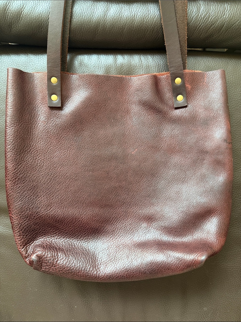 Portland Leather Oxblood Classic Small Tote 🦄 - Picture 3 of 8